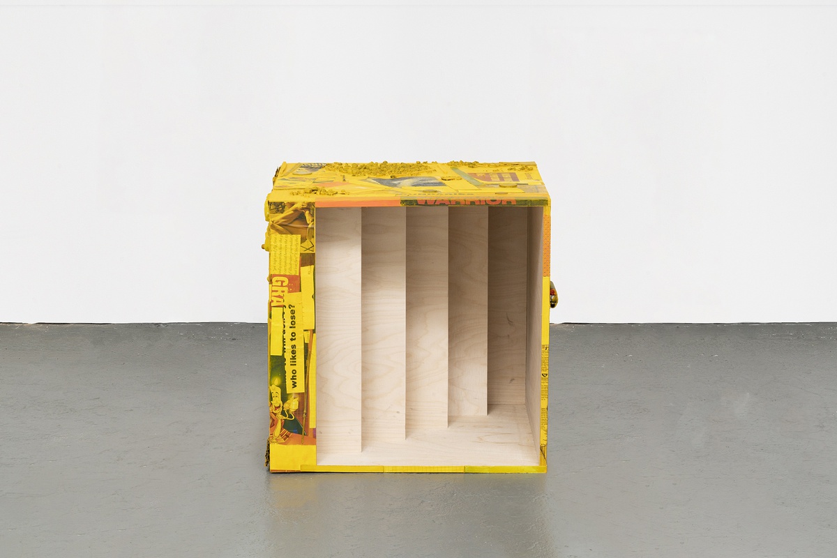 Richard Sides, Yellow box, 2022wood, acrylic paint, various materials40 x 40 x 40 cm