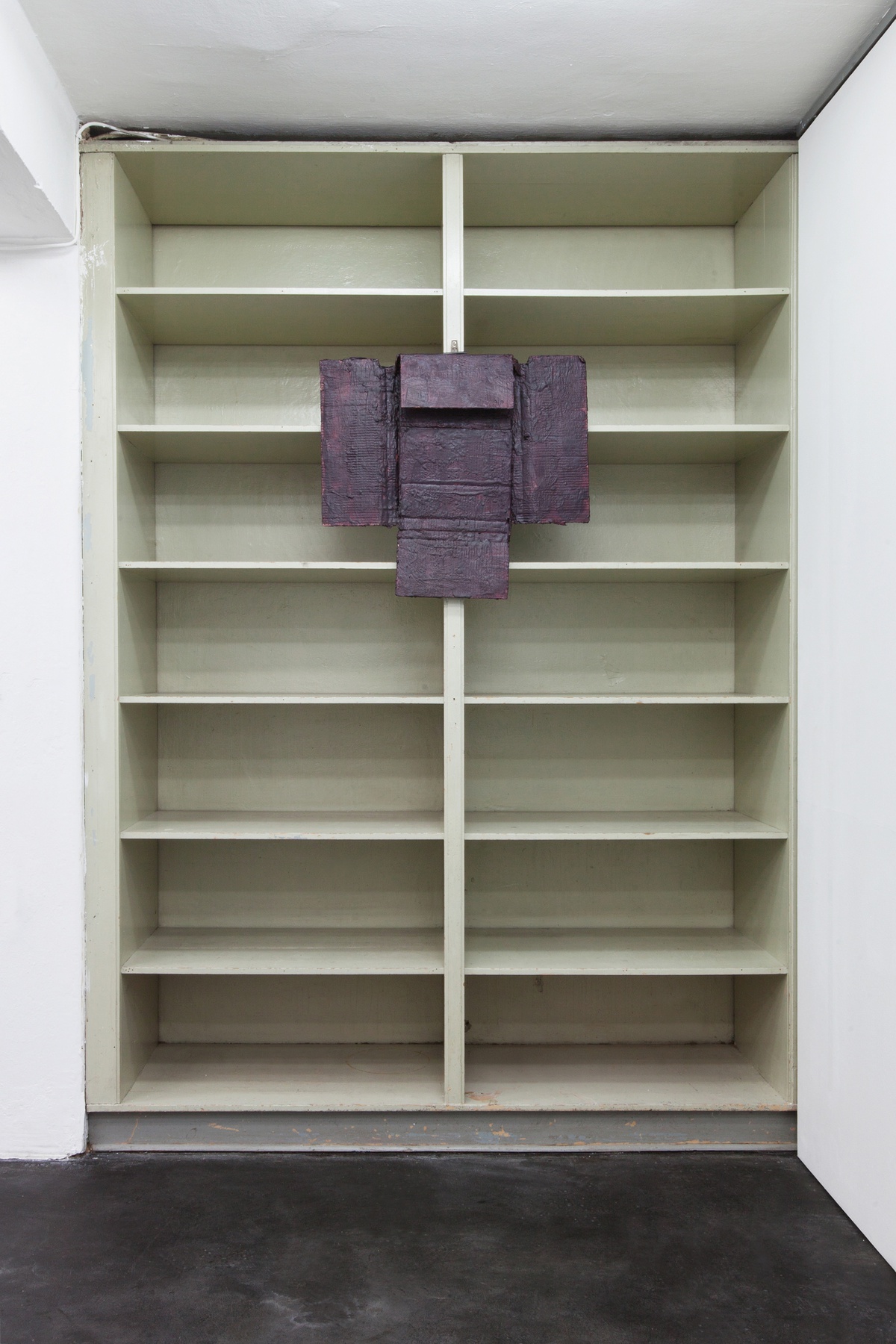 Nikolas Gambaroff, Untitled (Versuch Adler zu werden, Misslungen.), 2018microcrystalline wax on cardboard78x70cm