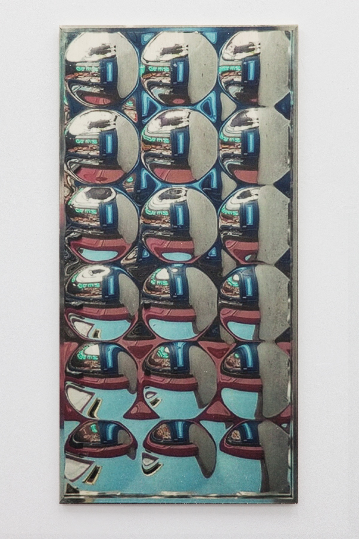 Hélène Fauquet, tourniquet, 2020UV print on wood90 x 45 cm