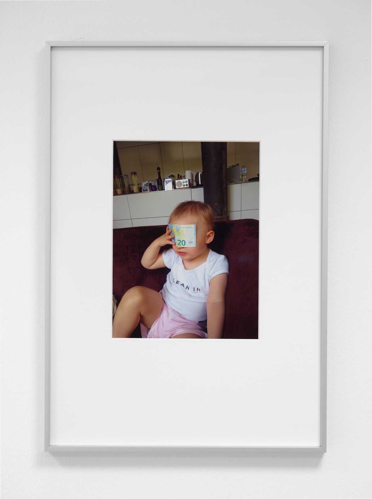 Angharad Williams, Surplus and Care (Playing with money I), 2021C-type print61 x 42 x 2,5 cm (framed)